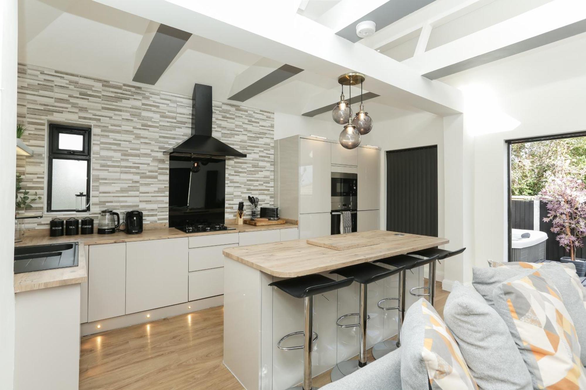 The Broadway Beach House With Hot Tub Herne Bay Εξωτερικό φωτογραφία